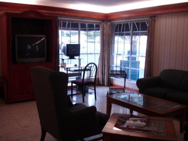 Stratford House Inn And Suites טמפל מראה חיצוני תמונה